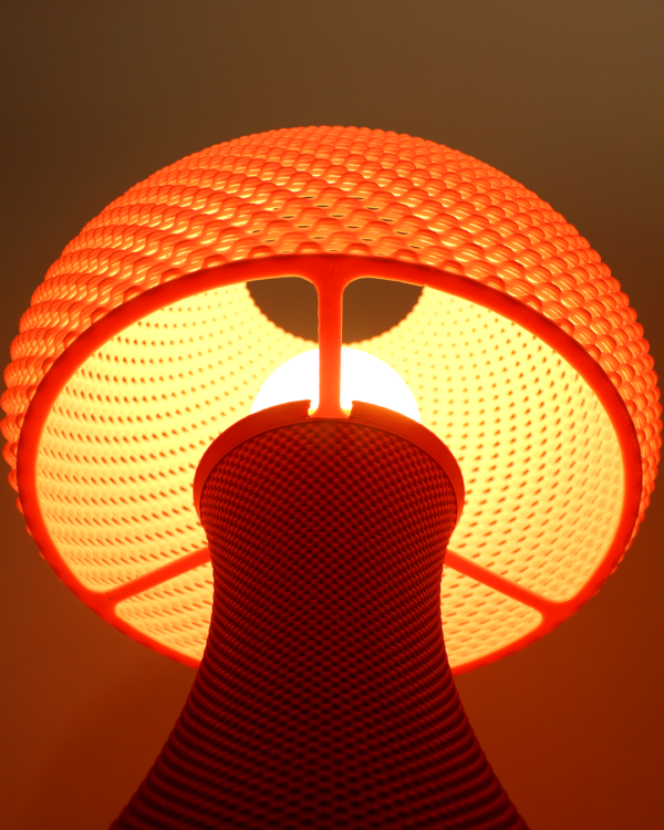 Kolkata Elegance Table Lamp - Image 3