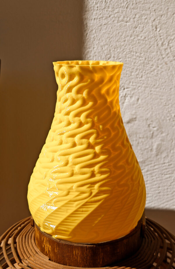AiryUrn Vase - Image 4