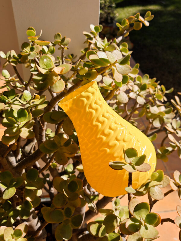 AiryUrn Vase