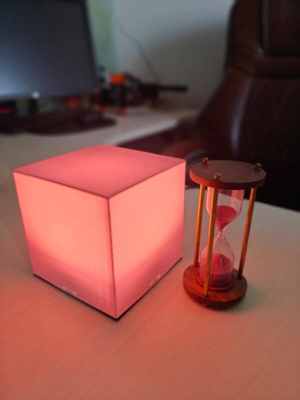 Luminous Cube Table Lamp