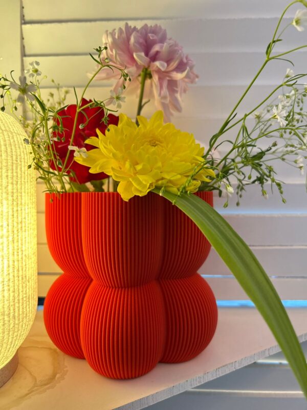 Red Orb Elegance vase