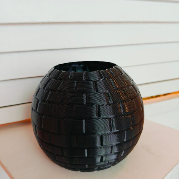 Snow Dome Vase - Image 3
